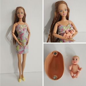 Pregnant Midge (Barbie) -Vintage Y2K